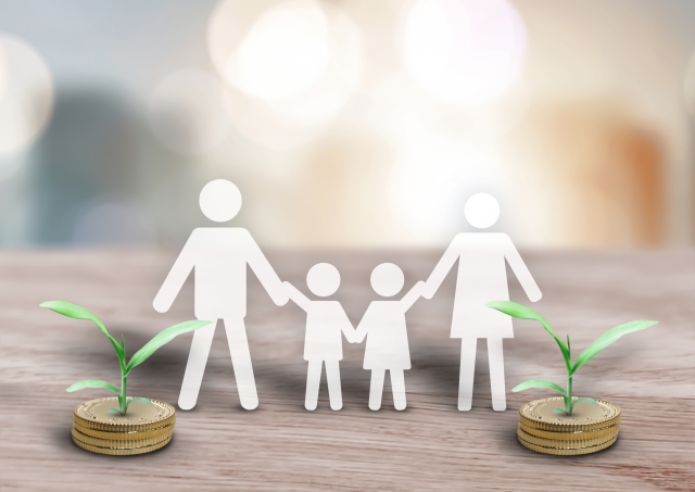 教育資金の一括贈与を利用される方は今年度中（3月31日まで）にお手続きを！